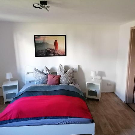 Fewo Im Lehm-Fachwerkhaus Erfurt Mit 3 Einzelnen Schlafzimmern Je Mit Tv Exterior foto